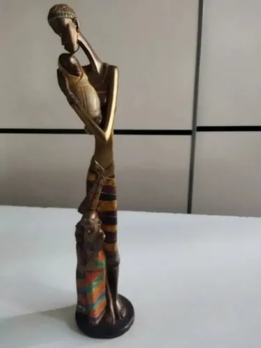 Duas estatuetas gesso