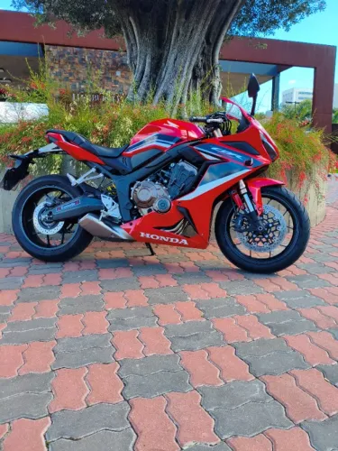 Honda CBR 650 R 2022