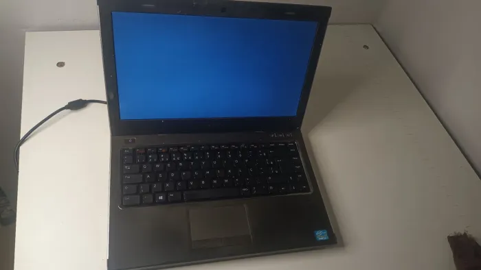 Notebook Dell Core i3 COM DEFEITO