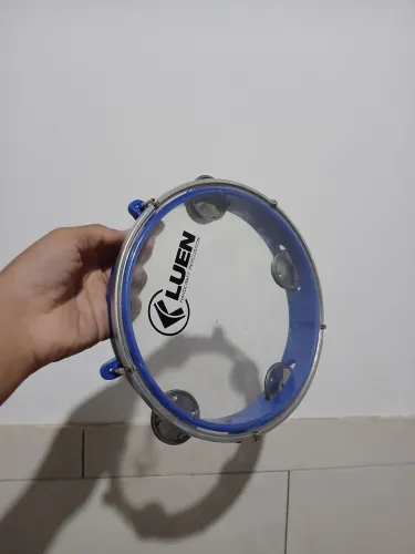 Vendo pandeiro de iniciante 