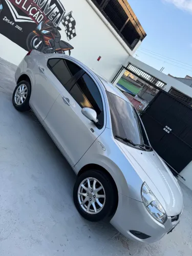 JAC J3 Turin Sedan 1.4 16V 4P Mec. 2012