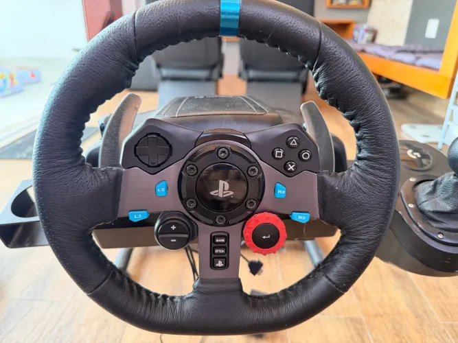 Logitech G29 Driving Force + Câmbio + Cockpit Metálico Completo - PS5, PS4 e PC