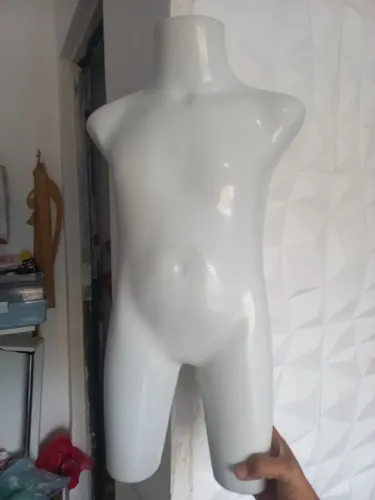 Maniquim infantil