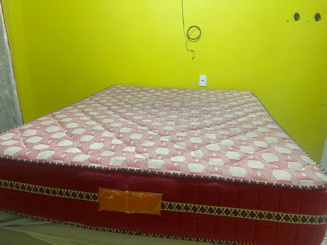 Cama queen
