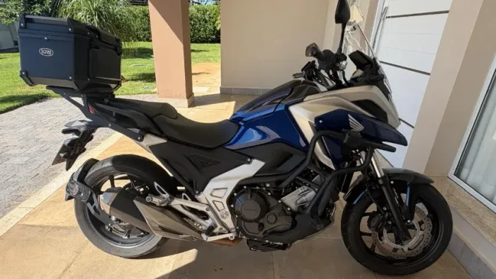 Honda NC 750x 2023 - Sem detalhes