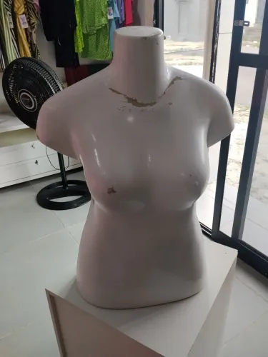 Manequins