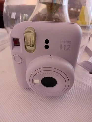Vendo câmera polaroid