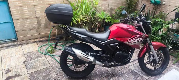 Fazer 250 Blueflex Ano 2015 Vermelha 