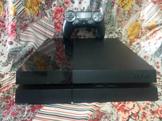 Playstation 4 FAT