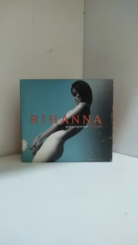 CD Rihanna