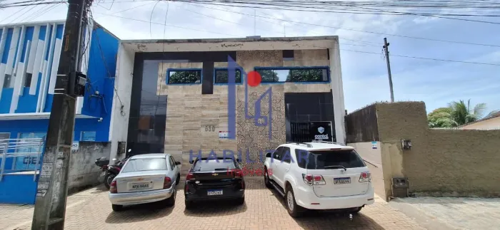 LOCAÇÃO : COMERCIAL - PAVIMENTO TÉRREO 240 M² - 05 AMBIENTES/SALAS - 02 BANHEIROS - 01 COZ