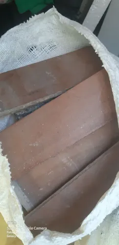 Piso taco madeira antigo aprox 400 Pçs R$200 URGÊNTE NA RETORADA