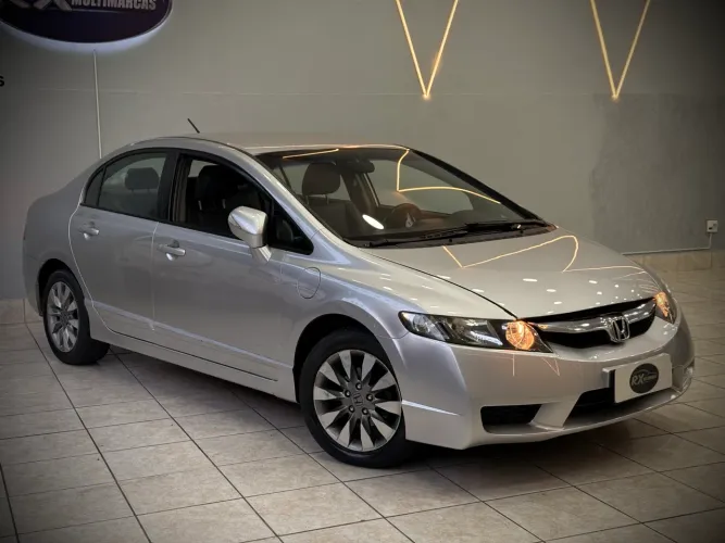 Honda Civic Sed. Lxl/lxl SE 1.8 Flex 16V Mec. 2011