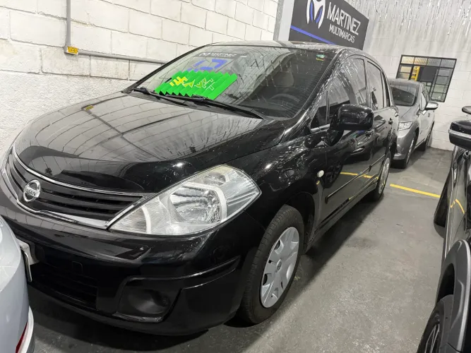 Nissan Tiida Sedan 1.8 16V Flex Fuel 4P 2012