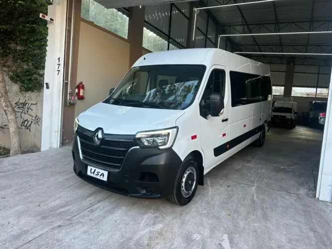 Renault Master 2.3 DCI Executive Longo 16L Dies 2024
