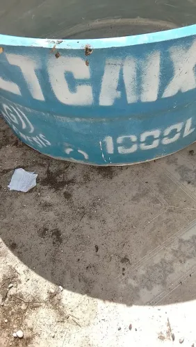 Caixa d água 1000 litros