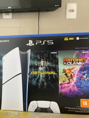Ps5 Slim 1TB + 1 controle. Estado de novo, quase não teve uso.