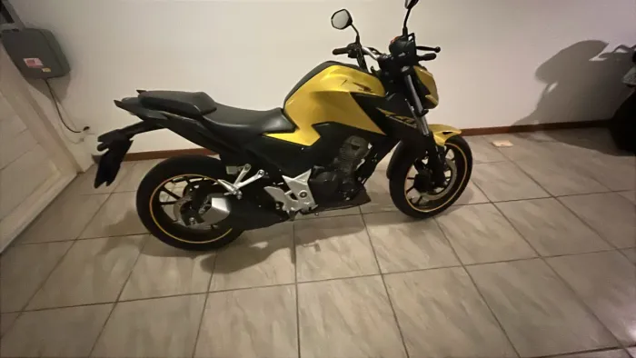 HONDA CB 300 TWISTER ABS 2024