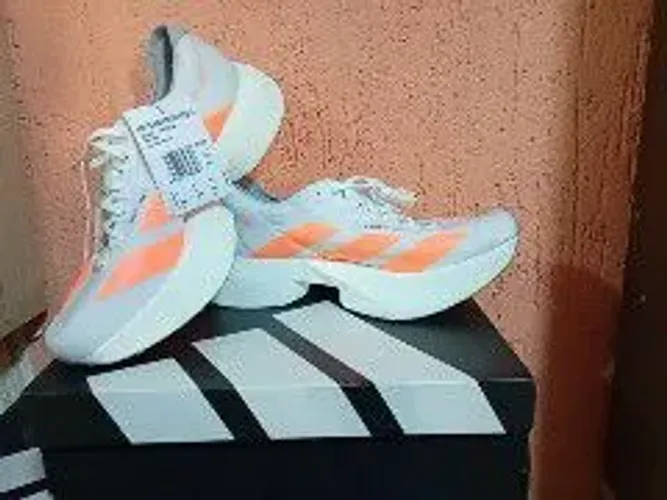 Adizero Adios Pro 4W