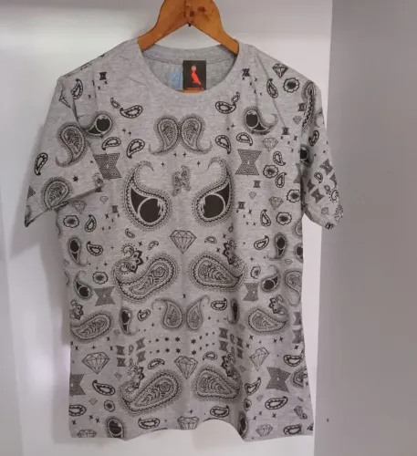 Camiseta Algodão Cinza Nova Tamanho P