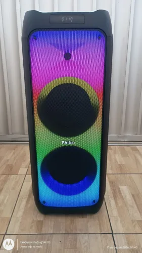 Caixa de som Bluetooth Philco 20 horas de música com uma única carga