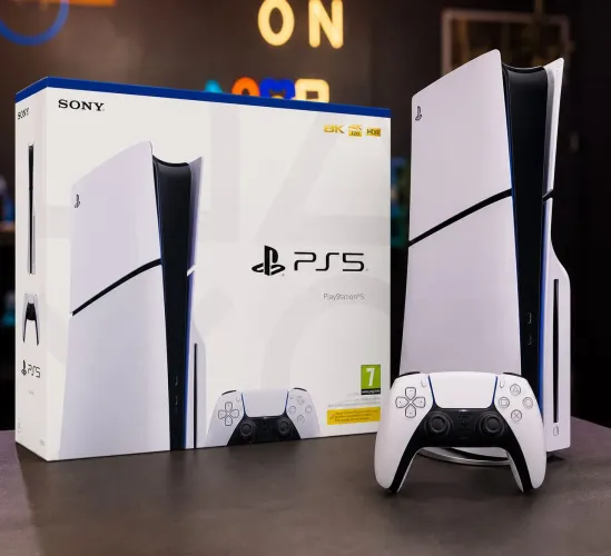 Playstation 5 Slim com leitor de disco, 1TB SSD, Novo, Lacrado com nota fiscal e garantia