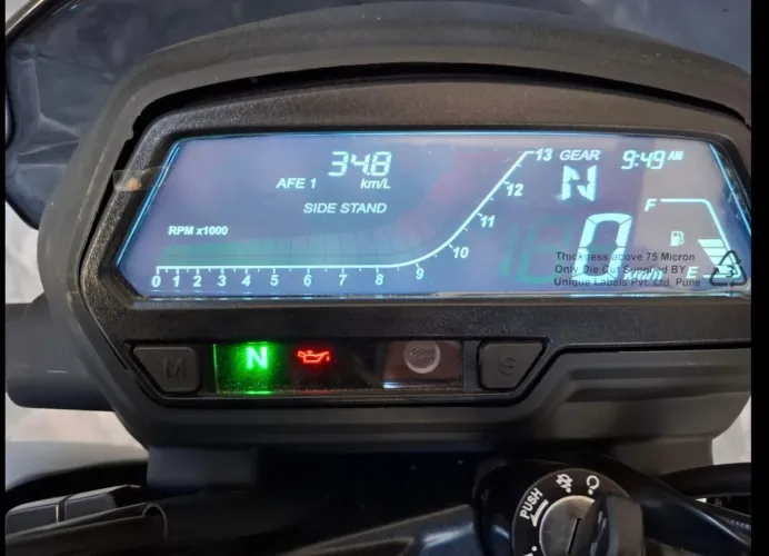 Dominar 250, ano 2025