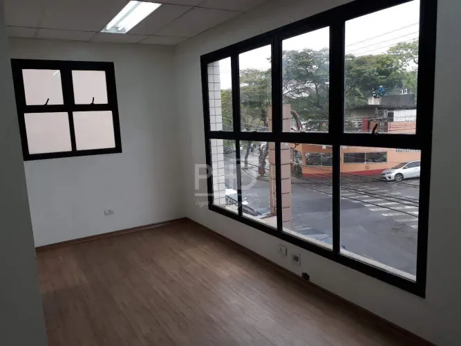 Sala Comercial para Locação em Nova Petrópolis | 41,90 m², 2 Banheiros e Localização Estra