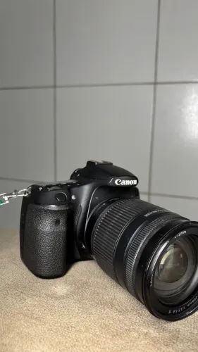 Câmera fotográfica cânon 60D+ lente 18-200