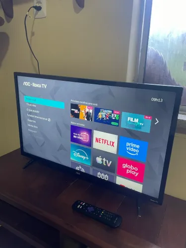 Tv AOC Roku em bom estado