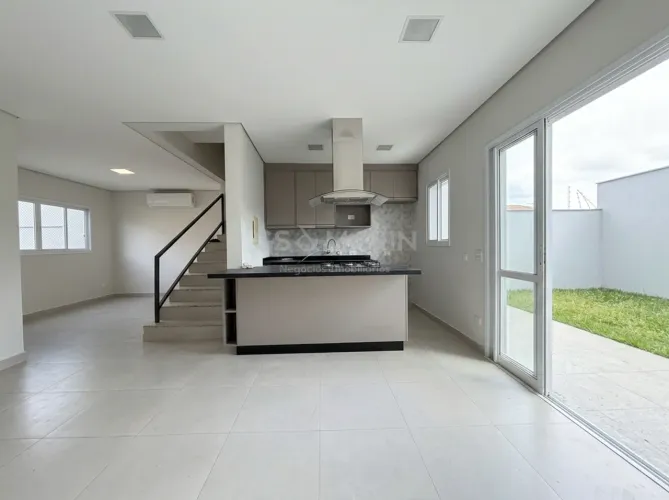 Casa com 3 quartos disponível para locação no Condomínio Vila Coimbra em Londrina