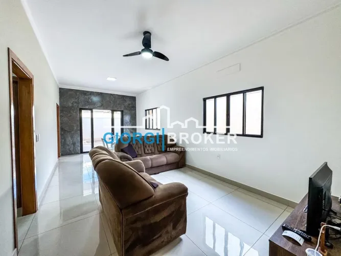 Casa de Luxo no Condomínio Maria Julia em São José do Rio Preto-SP 3 Suítes 155m² Área de