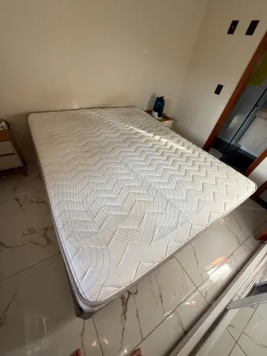 Cama Queen