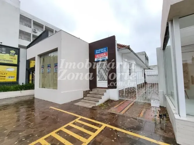 Oportunidade única no Coração do 4º Distrito! Excelente Casa Comercial Térrea na Av. São P