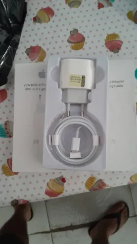Vendo carregadores de iPhone novo