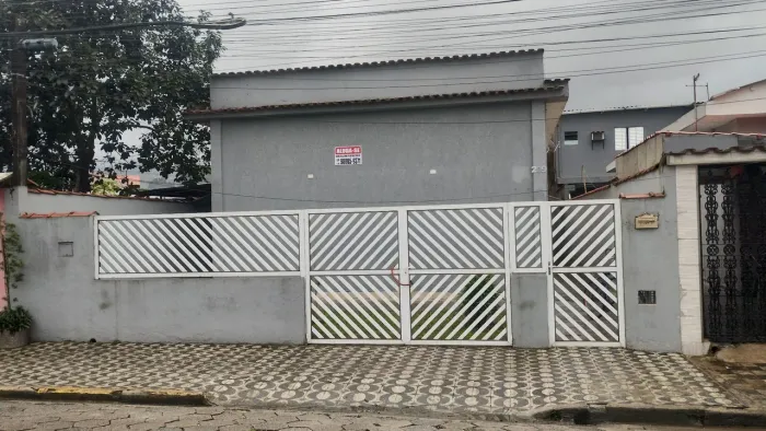 ALUGO ESSE SALÃO COM 162 METROS 