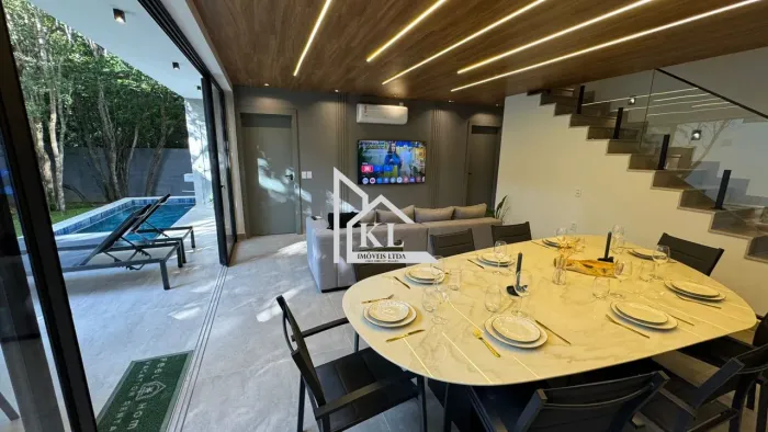 Linda Casa de Luxo Impecável - 5 Suítes - Pisicna Aquecida - 210M - Max Life Pipa