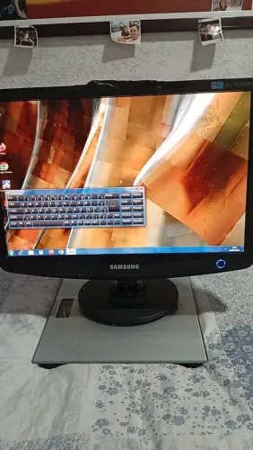  Computador completo placa de notebook atrás 4gb hd80 WIFI bluetooth win7 