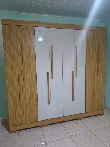 Guarda roupa de casal apronta entrega ?