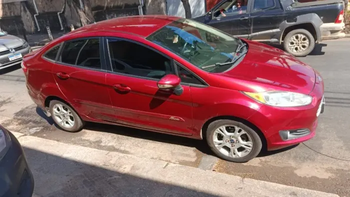 Ford Fiesta Sedan SE 1.6 16V Flex 4P 2014