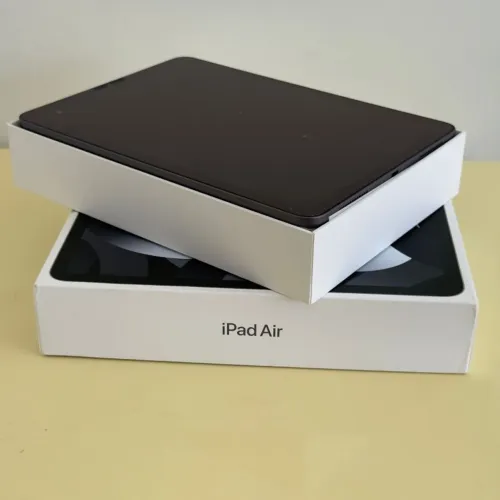 iPad Air 5 64gb, excelente, não tem 1 aranhão