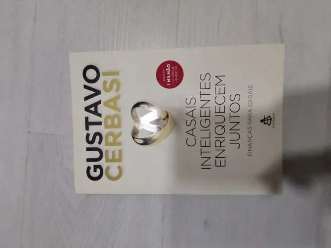 Livro, casais inteligentes enriquecem juntos.