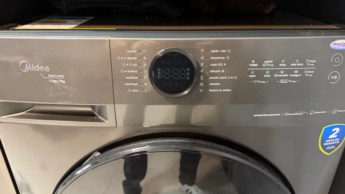 LAVA E SECA 11kg MIDEA