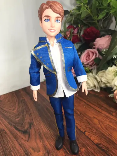 Boneco Principe Ben Disney Descendentes