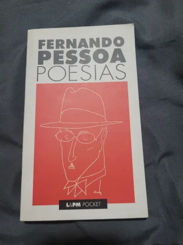 Livro POESIAS- Fernando Pessoa