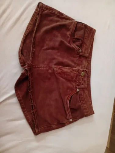 Short saia marrom 