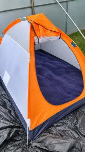 Barraca de Camping 2 Pessoas + Saco de Dormir ? Usados
