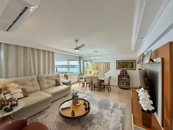 Apartamento reformado a 1 quadra da Praia das Astúrias com lazer Alfa Imóveis Guarujá