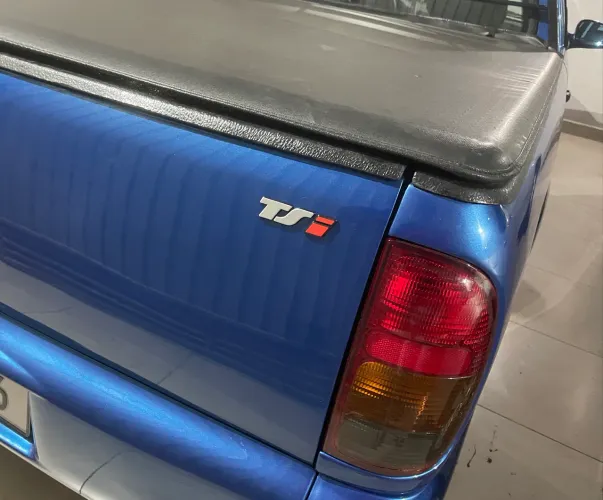 Volkswagen Saveiro TSI 2.0 MI 1999