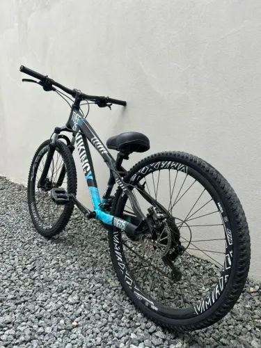Bicicleta Aro 26 Vikingx Tuff X-25 Vmaxx